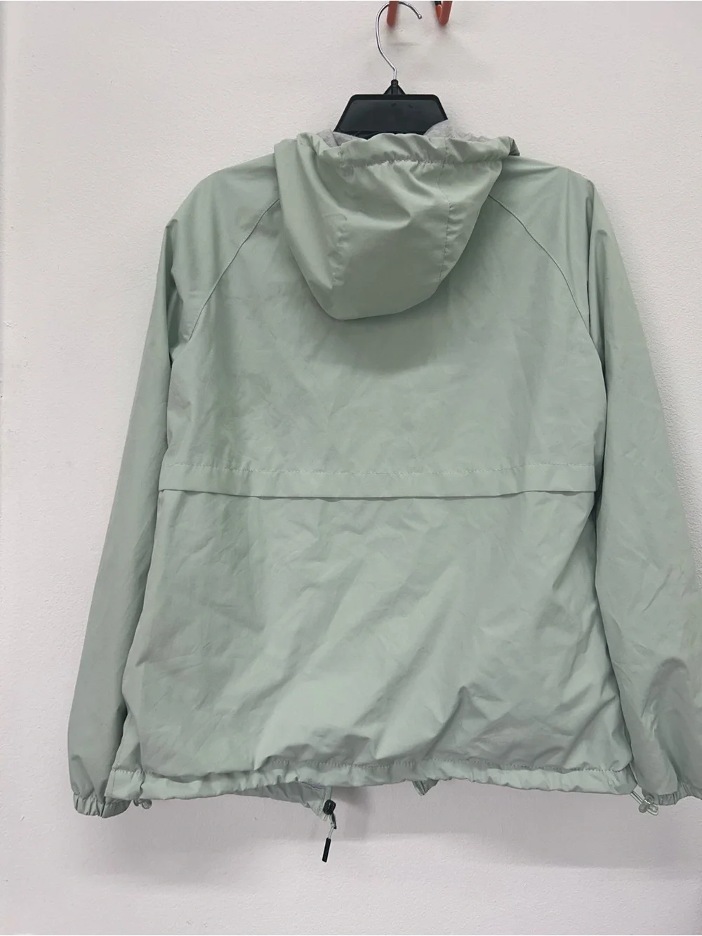 NWOT New Balance Women’s Light Mint Lined Windbreaker Jacket Size M